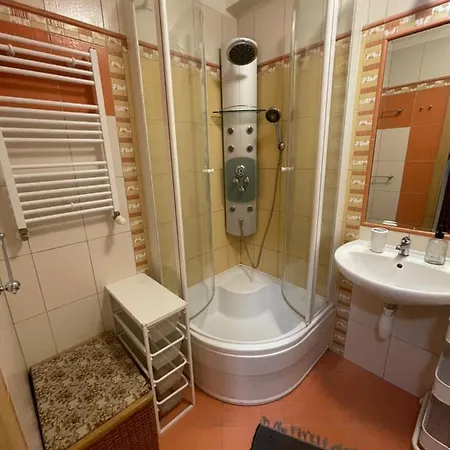Kvartyra 11 De-lux Apartment *
